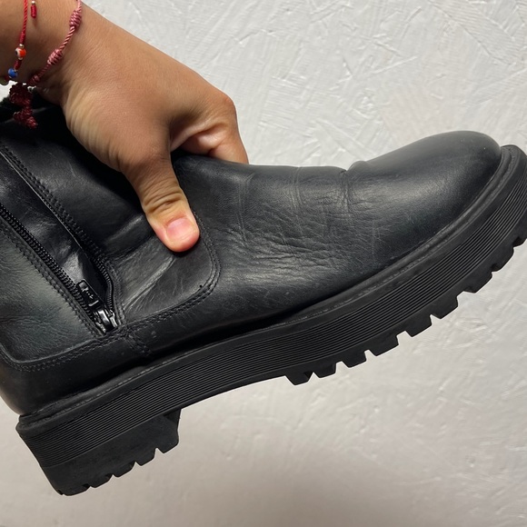 ZARA Leather Fur Lined Ankle Boots Booties Sz 9/40 - Picture 5 of 9